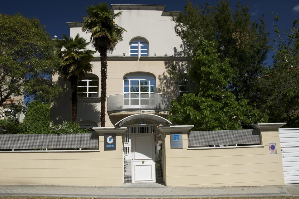 Se busca una persona para Secretaria Técnica de Bibliotecas en la Fundación General de la Universidad Politécnica de Madrid