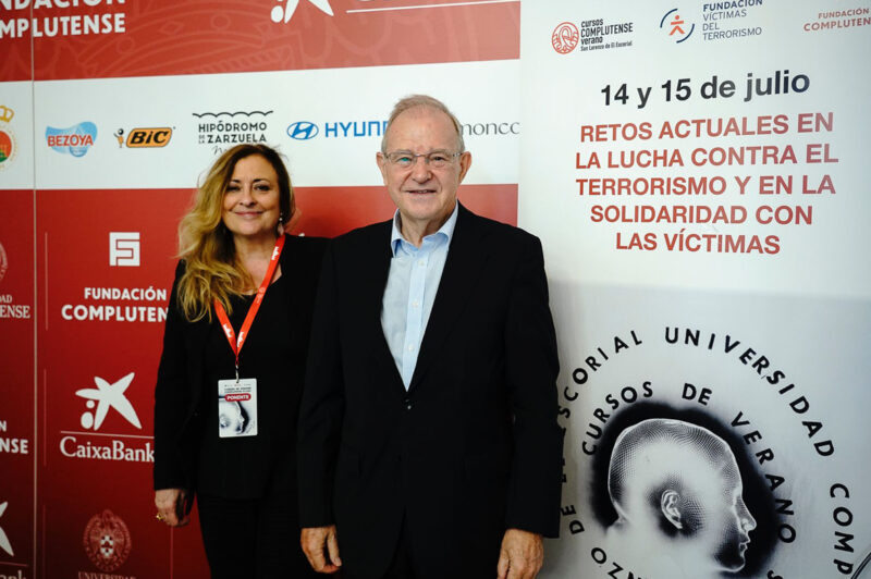 La Prof.ª María Paz García-Vera inaugura, junto con el presidente de la FVT, el Curso de Verano UCM 2025 "Retos actuales en la lucha contra el terrorismo y en la solidaridad con las víctimas"