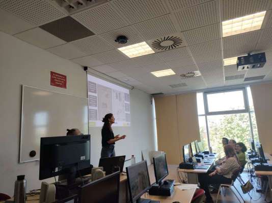 Success of the 2nd CLARIAH-CM Training Course on Historical Newspapers