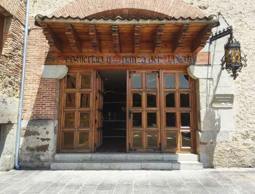 Visita a la Destilería DYC en Palazuelos de Eresma, Segovia