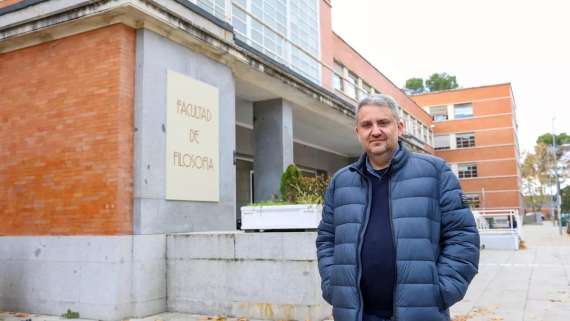 "Para la derecha la universidad es una amenaza, pero también una oportunidad de negocio" (entrevista a Rodrigo Castro para eldiario.es)