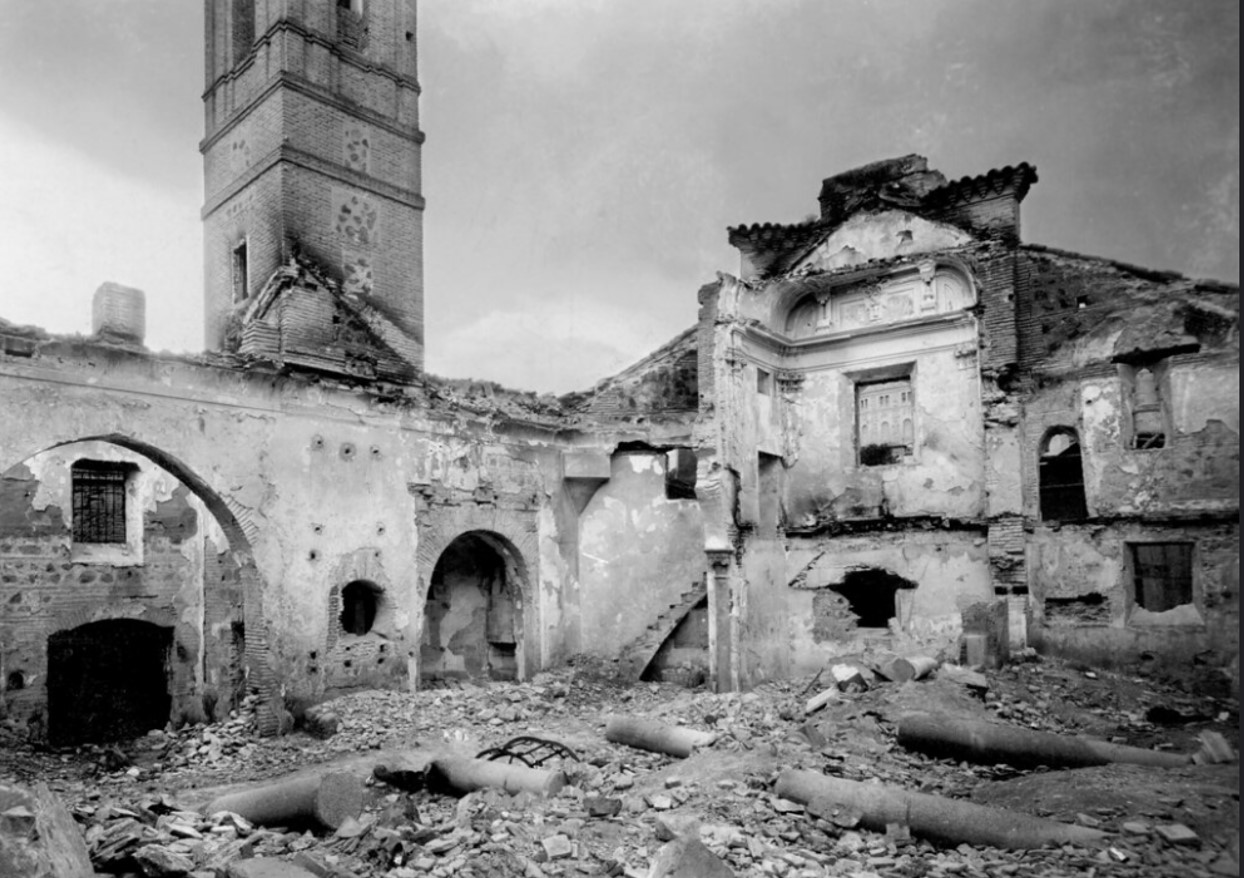 (Imagen 3). Destrucción de san Lorenzo en la Guerra Civil. 1936, foto EFE