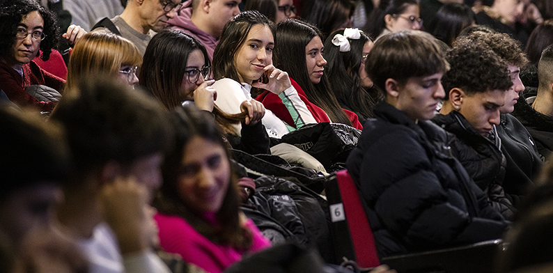 La Complutense abre sus puertas a más de 10.200 futuros universitarios